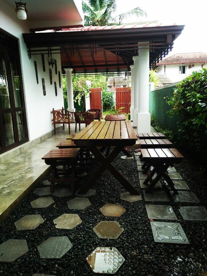 River Breeze Villa Bentota Exterior foto